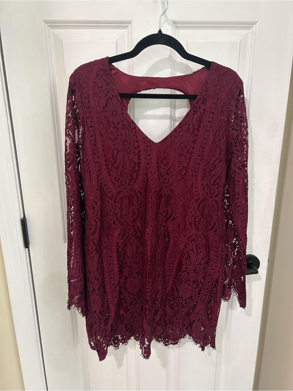 miami Burgundy Lace V-Neck Tunic